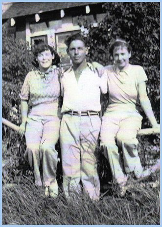 Adrian Hurt and Chester Brown